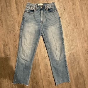 Abercrombie & Fitch Ultra High Rise Ankle Straight Jeans - Size 27 Curve Love